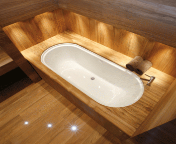 Teak sintetico: i pro e i contro Teak sintetico: i pro e i contro