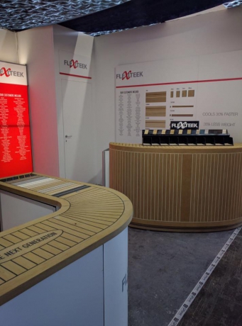 56° Salone Nautico di Genova.... Flexiteek, Il teak sintetico c'è!!!! 56° Salone Nautico di Genova.... Flexiteek, Il teak sintetico c'è!!!!
